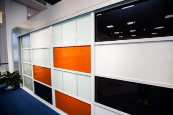 ���Բ���